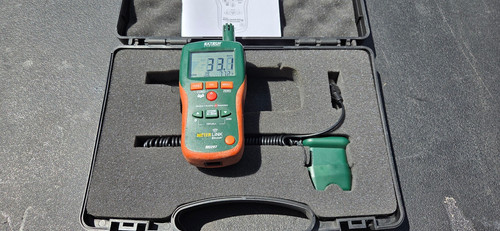Extech MO297 Moisture Meter (Pinless) with Case