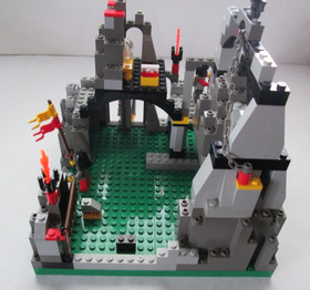 Lego Set 6087~WITCH'S MAGIC MANOR~ Parts 100% complete~Instructions~No Box~Used