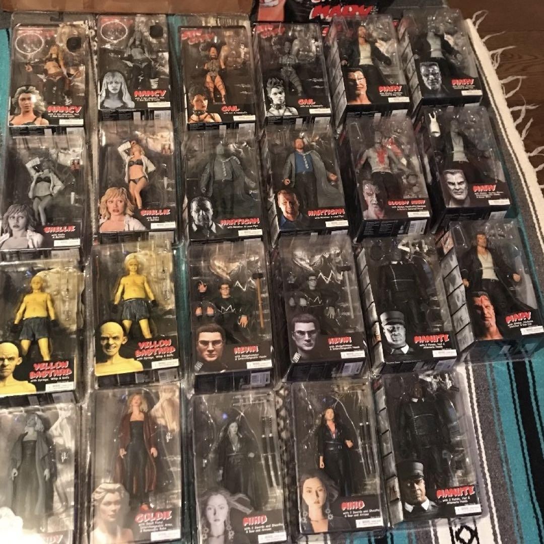 Neca Movie Sin City Figure Set Of 24 | eBay
