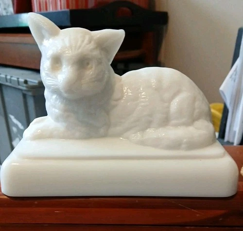 Antique Milk Glass Cat by Westmoreland Figural Kitty on Rectangular Base