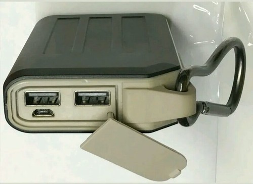 MyCharge - Adventure 10,050 mAh Portable Charger for USB-Enabled Device AVC10G-B - Picture 3 of 4