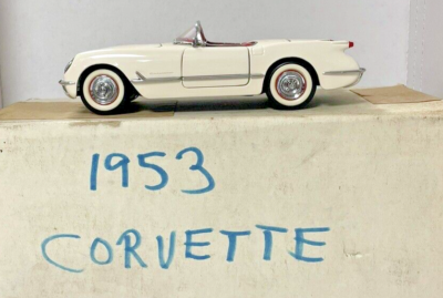 Franklin Mint 1953 Chevrolet Corvette Convertible White 1:24 Scale
