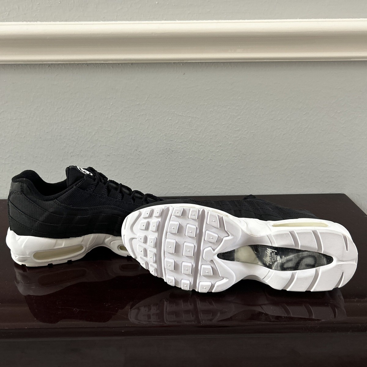 Brand NEW 2015 834668-001 Nike Air Max 95 STUSSY Black White US