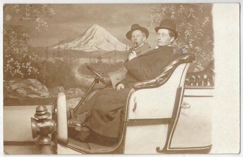 1910 Mount St. Helens, Washington - Studio Requisite ECHTFOTO, Vulkan Hintergrund - Bild 1 von 2