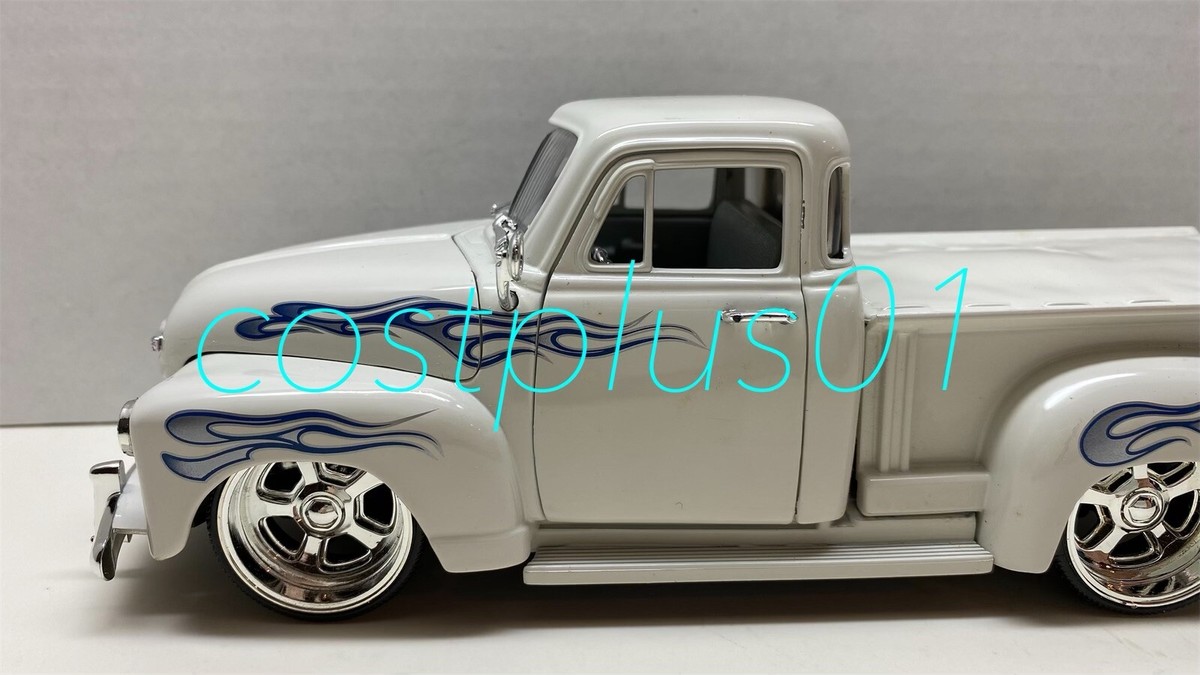 JADA DUB CITY 1951 CHEVY PICKUP TRUCK 1:24 WHITE FLAME 