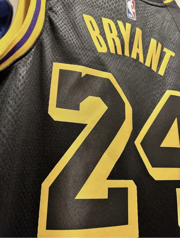 ナイキ Nike NBA ジャージー Kobe Bryant s-l400.jpg