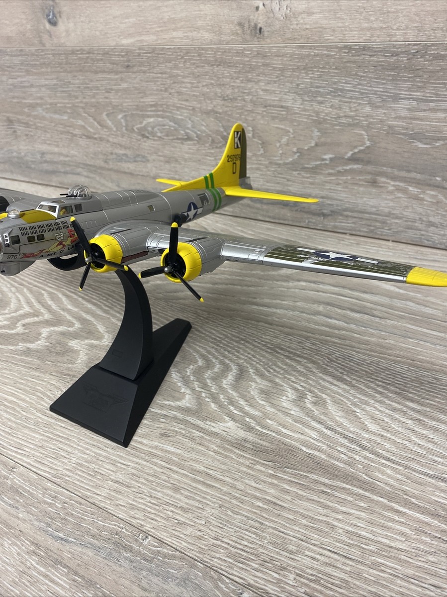Corgi Aviation Archive 1:72 Boeing B17G A Bit O Lace US33306 Corgi Aviation Archive 1:72 Boeing B17G A Bit O Lace US33306