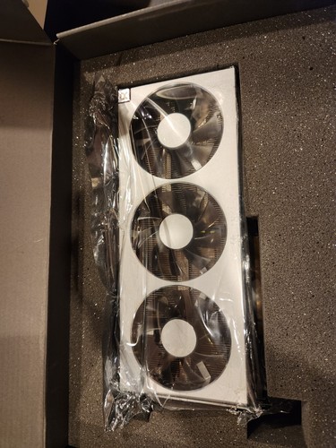AMD Radeon VII 7 16GB Graphics Card GPU in original box - Afbeelding 2 van 3