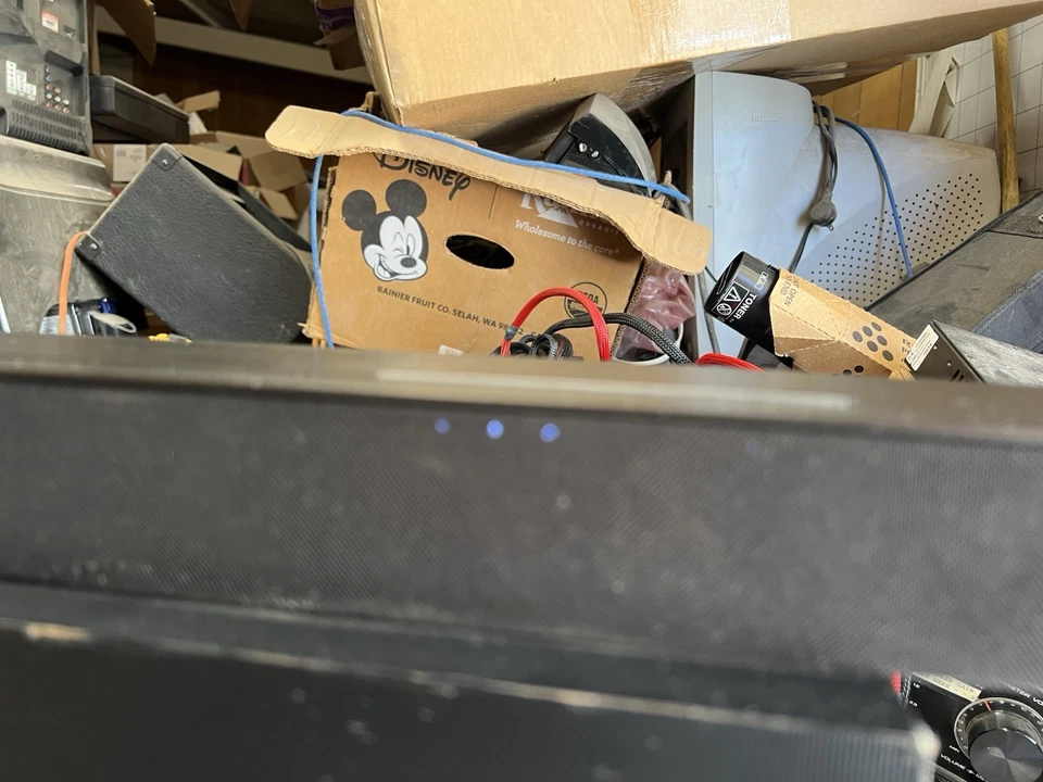 Barra de sonido y subwoofer Definitive Technology W Studio Micro - negro Foto 3 de 4