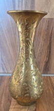 Messingvase, Vintage, handgraviert mit Blumenmuster, Indien, H&ouml;he ca. 15cm