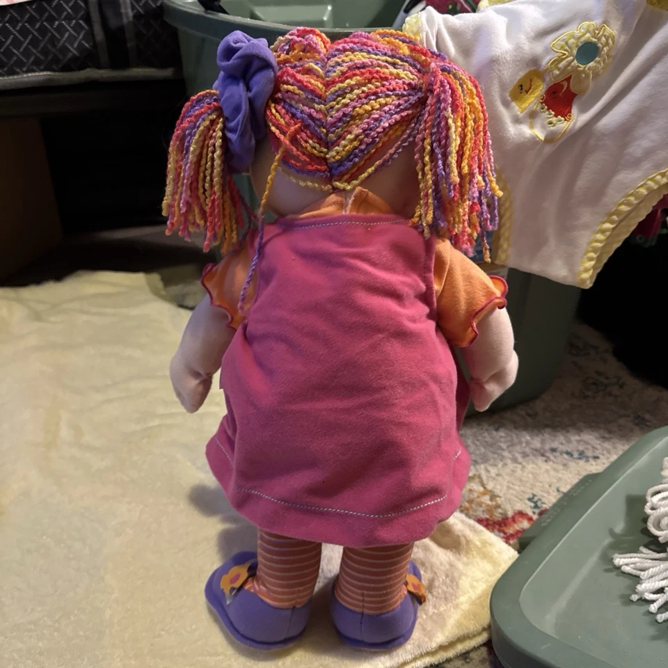 Muñeca usada Zapf Creation Maggie Raggies “Sweetie cantante”.  Vintage y funciona. Foto 2 de 3