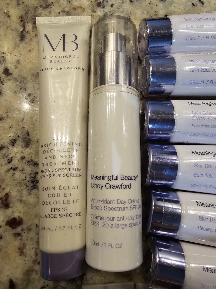 Crema suavizante de arrugas Meaningful Beauty Cindy Crawford sellada de fábrica Foto 3 de 4