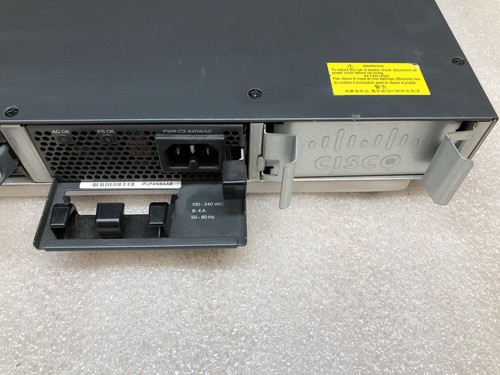Cisco WS-3650-24PD-L V04 24-portowy przełącznik sieciowy 1Gbe PoE + Ethernet 4xSFP + - Zdjęcie 7 z 10