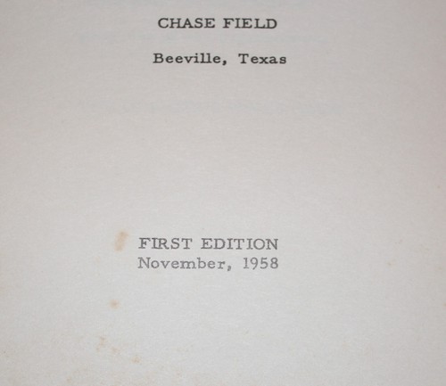 Vintage What's Cooking The Officer's Wives Club Case Field Beeville Tx Cookb CT8 - Picture 4 of 6