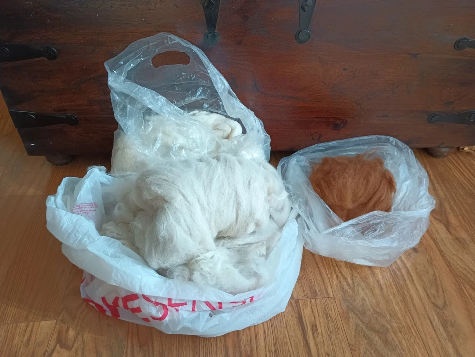 16oz Huacaya Alpaca Fiber Fine Brown & White Batt Roving Spinning Carded Lot - Image 2 of 4