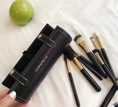 MAC Professional Makeup Brush Set 9-Piece Brush Set