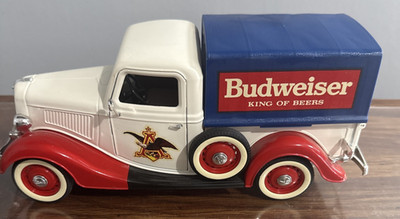 Solido Ford V8 Pick Up 1936 Budweiser Graphics Model Truck 1/19 Scale loose