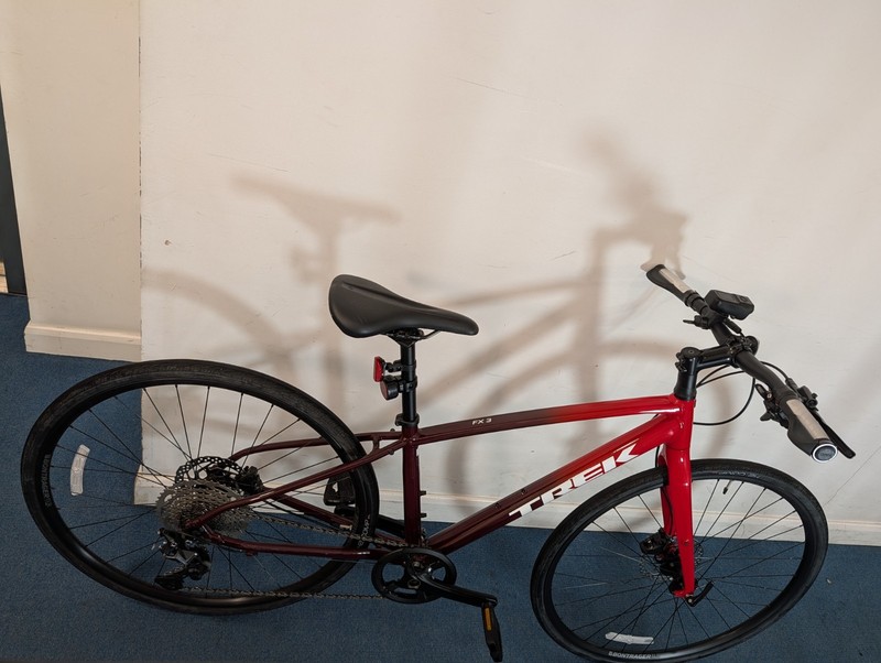 Trek FX 3 Disc 2025, 1 Week Old, Size Small £1,025 RRP