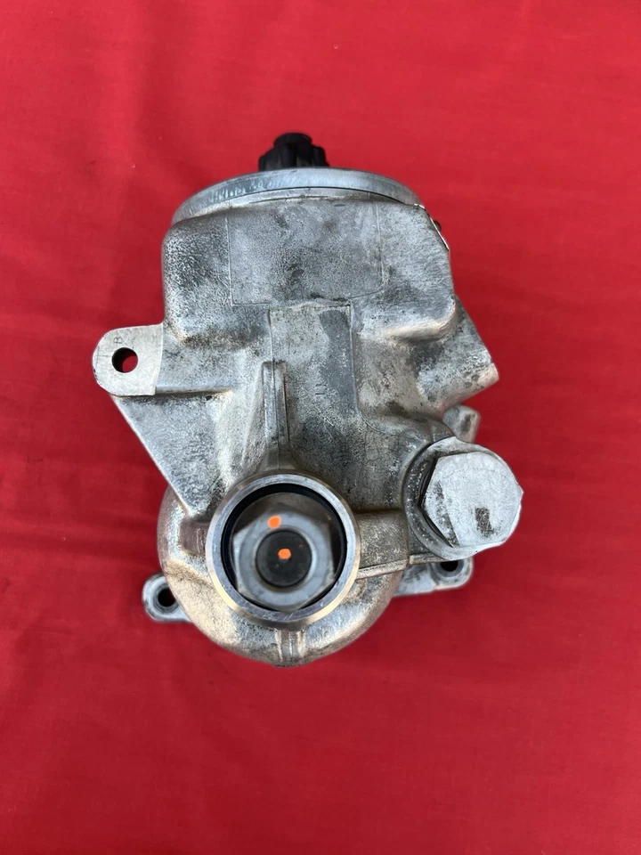 Mercedes ZF 1264601380 W126 W123 300D 240D 300SD Steering Pump 65 Bar - Image 2 of 4