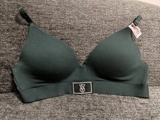 Victoria's Secret T-Shirt Lightly Lined Wireless Bra 32C