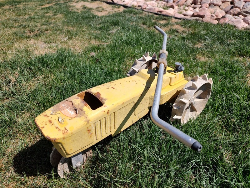 Nelson Rain Train Tractor Water Lawn Traveling Sprinkler Heavy Duty Cast Iron 1