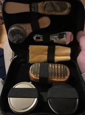 Travel Size Shoe Shine Kit 7 Pieces Zippered Leather Carry Case Black New E1