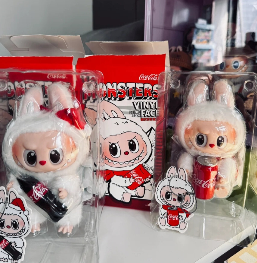 LABUBU Have a Seat・COCA-COLAセット LABUBU Have a Seat・COCA-COLAセット - メルカリ