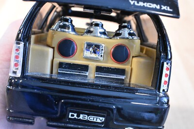 ミニカー DUBCITY 2002 GMC YUKON DENARI DUB Jada Toy Diecast DUB City Black 2002 GMC Yukon Denali(300