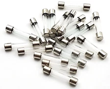 Lot of 20 Littelfuse 3AG 5A 250V 5 Amp Fast Acting 1/4" x 1-1/4" Glass Fuses