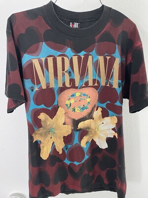 Nirvana Heart Shaped Box T-Shirt L 1993 Giant By Tultex Nirvana Heart Shaped Box T-Shirt L 1993 Giant By Tultex