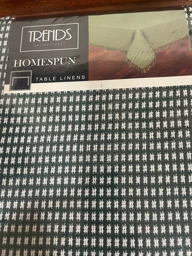 Trends Collections tablecloth 52”x52”square 100% cotton Green & White. New - Picture 11 of 11