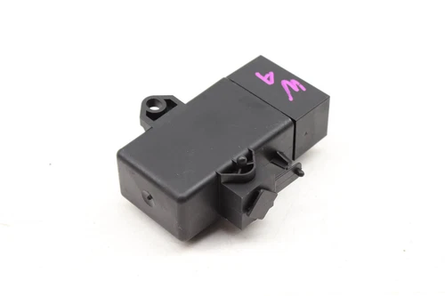2012-2018 AUDI A6 QUATTRO - REAR Heated SEAT Control Module 3T0959772B - Picture 2 of 4