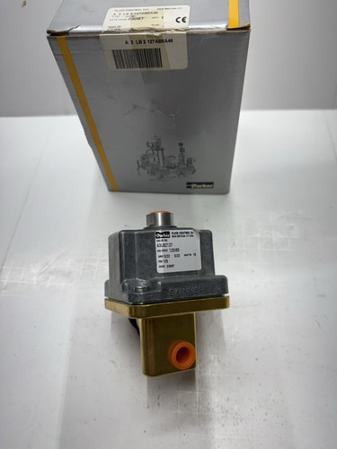 New In Box Ingersoll Rand Electric Drain Valve 54410931 - Picture 2 of 4