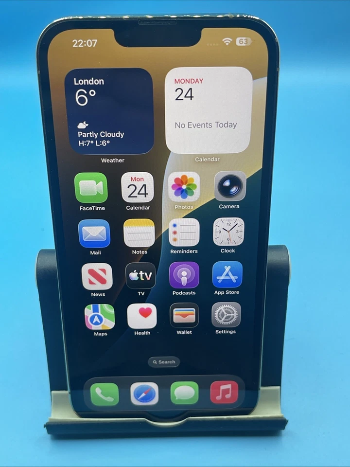 Apple iPhone 13 Pro Max - 256GB - Gold (Unlocked) - Image 2 of 4