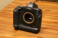 Canon EOS 1Ds Mark I - Full Frame -  Body Only, Classic (Read).