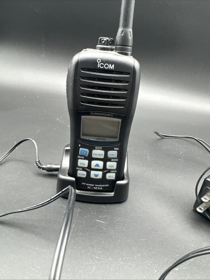 ICOM IC-M34 VHF Marine Transceiver - For Parts Only - Image 2 of 4