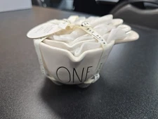 Rae Dunn Artisan Collection By Magenta Set of 4 Measuring Cups White (181)