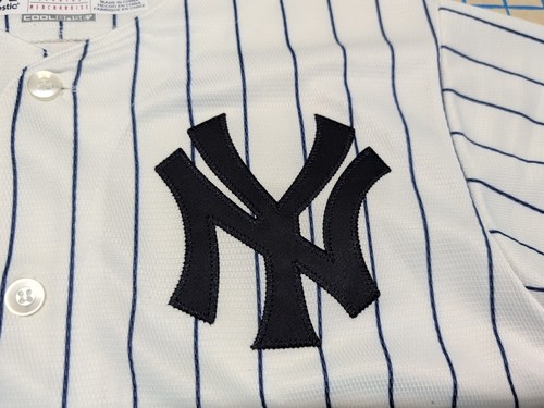MLB New York Yankees Jersey Majestic Cool Base Youth Medium 10/12 BLANK ~12 - Picture 5 of 10