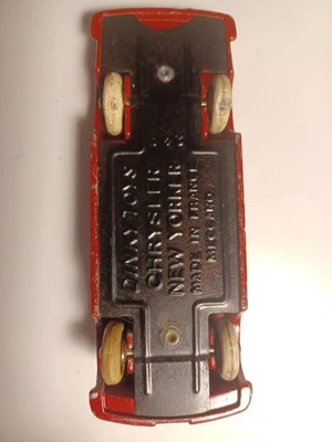 Vitesse 1/43 - Chrysler Windsor Sedan Rouge 1947 Vitesse 1/43 - Chrysler Windsor Sedan Rouge 1947