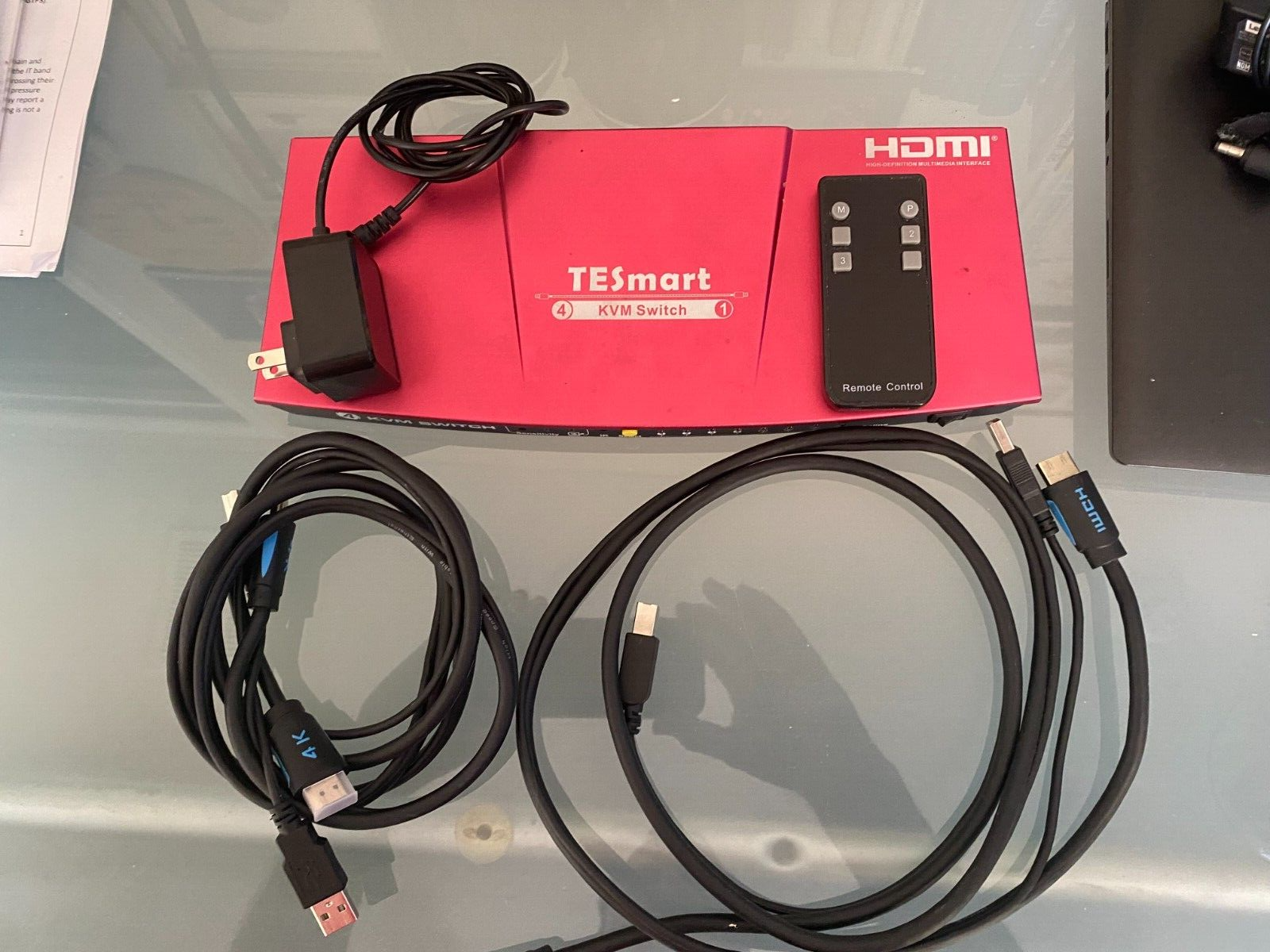 Tesmart 4 Port Dual Monitor KVM Switch HDMI 4K60Hz works perfectly