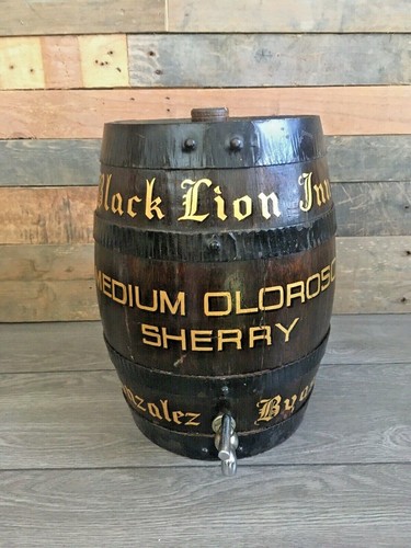 STUNNING BLACK LION INN SHERRY PUB DISPLAY BARREL KEG CASK STOOL PLANT POT STAND - Picture 2 of 12