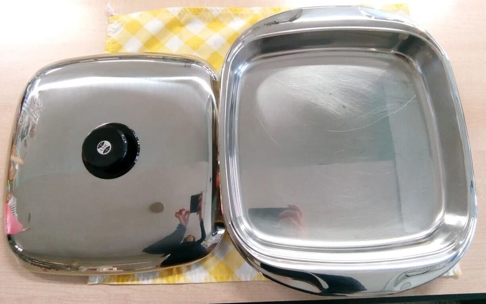 VASSOIO LASAGNERA AMC ACCIAIO INOX QUADRATO CON COPERCHIO ALTEZZA 5 CM NUOVO - Immagine 2 di 3