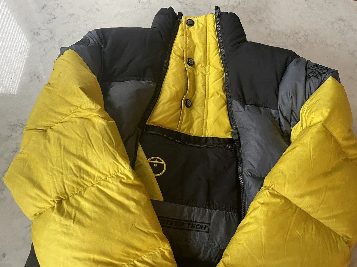 22020 THE NORTH FACE STEEP TECH DOWN JACKET GREY x TNF BLACK x 