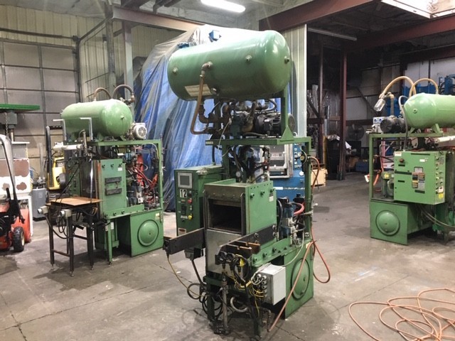 75 ton Lawton 14" x 14" vacuum hydraulic press with heated platens.