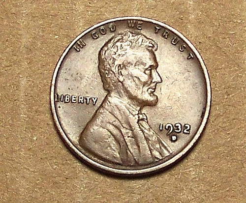 New Listing1932  D   Mint Lincoln Wheat Cent   ACTUAL  COIN                     90414201-06