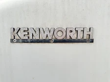 Kenworth T800 Left/Driver Emblem - Used