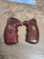 Pachmayr Renegade Wood Grip For S W N Frame Round Butt