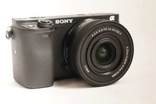 Sony Alpha a6400 APS-C Mirrorless Interchangeable-Lens Camera with 16-50mm M2 Le