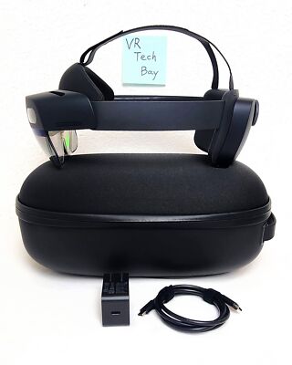 Microsoft Hololens Headset Kit with Genuine Case
