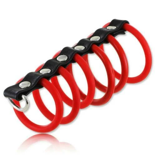 Sex toys rouges en cuir